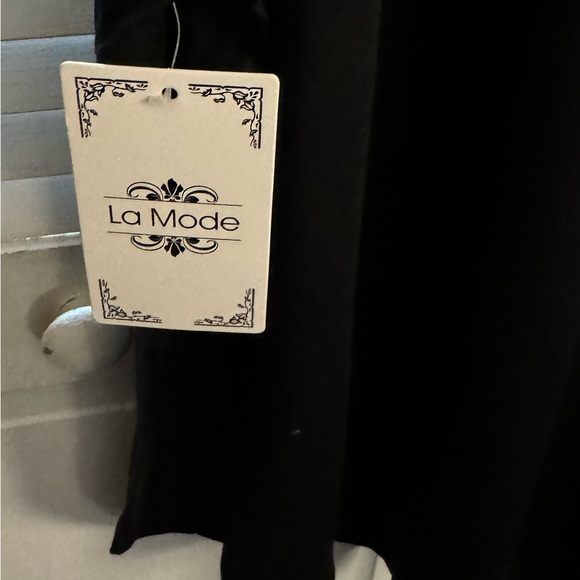 NWT Summer Dress - Picture 2 of 4